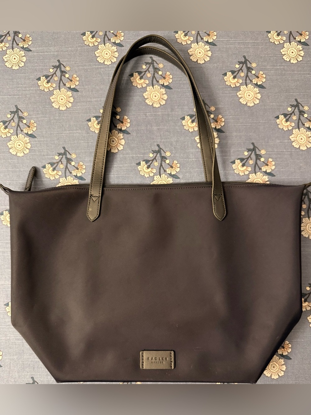 RADLEY London Essentials Front Pocket Zip Top Nylon Large Tote Bag-Navy Blue-GUC